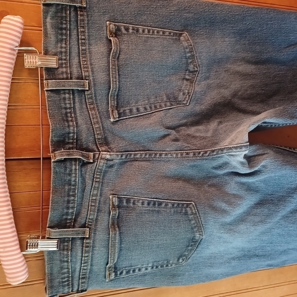 GREAT NORTHWEST CLOTHING COMPANY Blue Denim Jeans - Picture 4 of 7